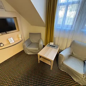 excellent-apartments-in-karlovy-vary.marianskelaznehotels.net/
